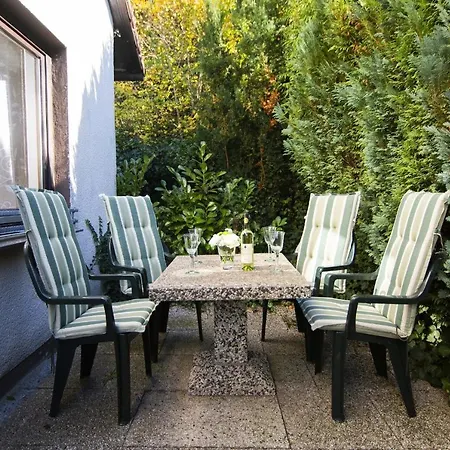Ferienhaus Blumenhain - Panoramablick Apartment *